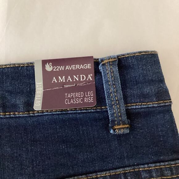 Gloria Vanderbilt Amanda Tapered Leg Jeans 22W Classic Rise Slimming NWT Stretch - Picture 3 of 10